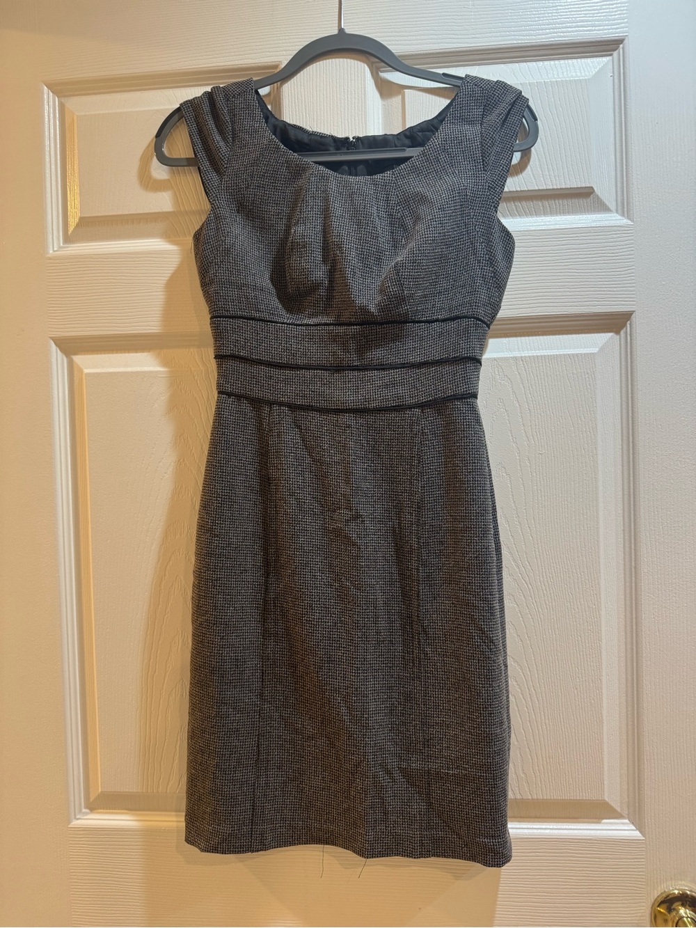 White House Black Market Grey Textured Sheath Dress